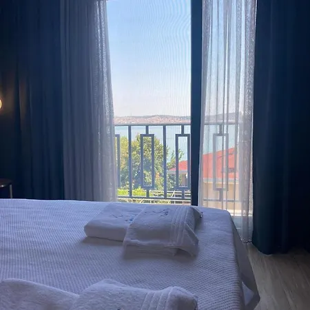 Cunda Pıer